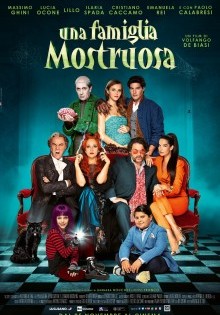 Una famiglia mostruosa (2021)
